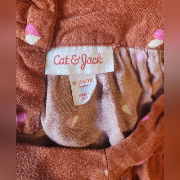 Cute girls Cat and Jack dress - Picture 2 of 2